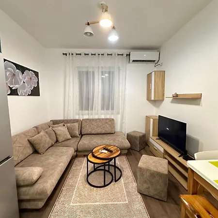 Rose Apartament City Center Tirana